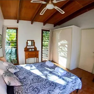  Hostel 1770 Southern Cross Travellers Retreat